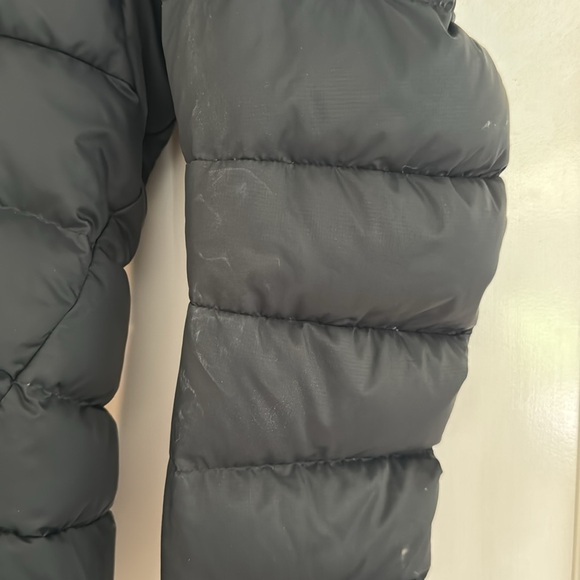 Black Arc’teryx Thorium hooded puffer jacket size small great condition - Picture 2 of 5